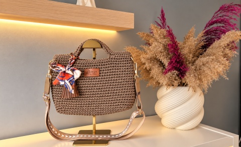 Mokka Chic – torebka handmade w kolorze kawowym